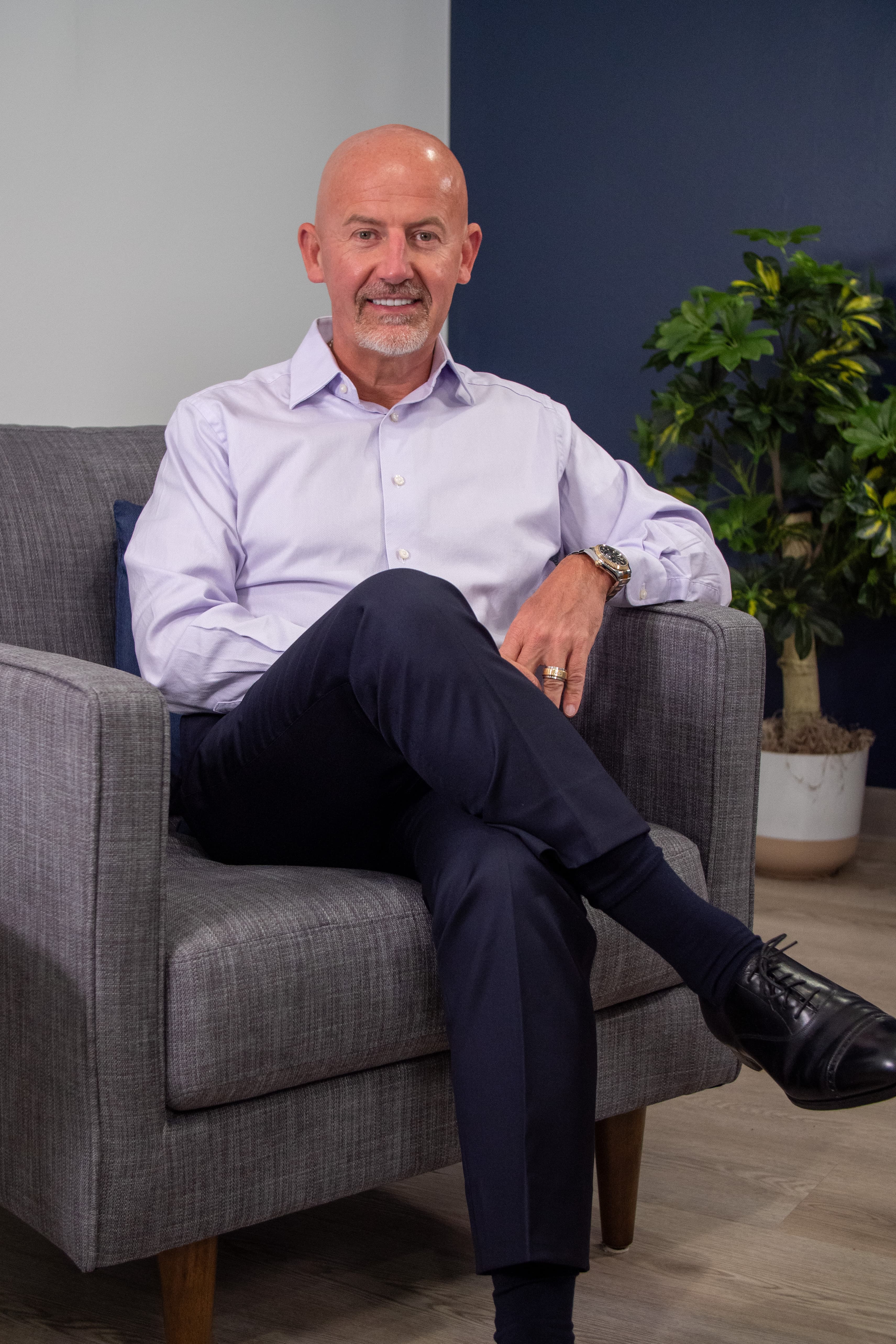 Steve Lowisz relaxed portrait